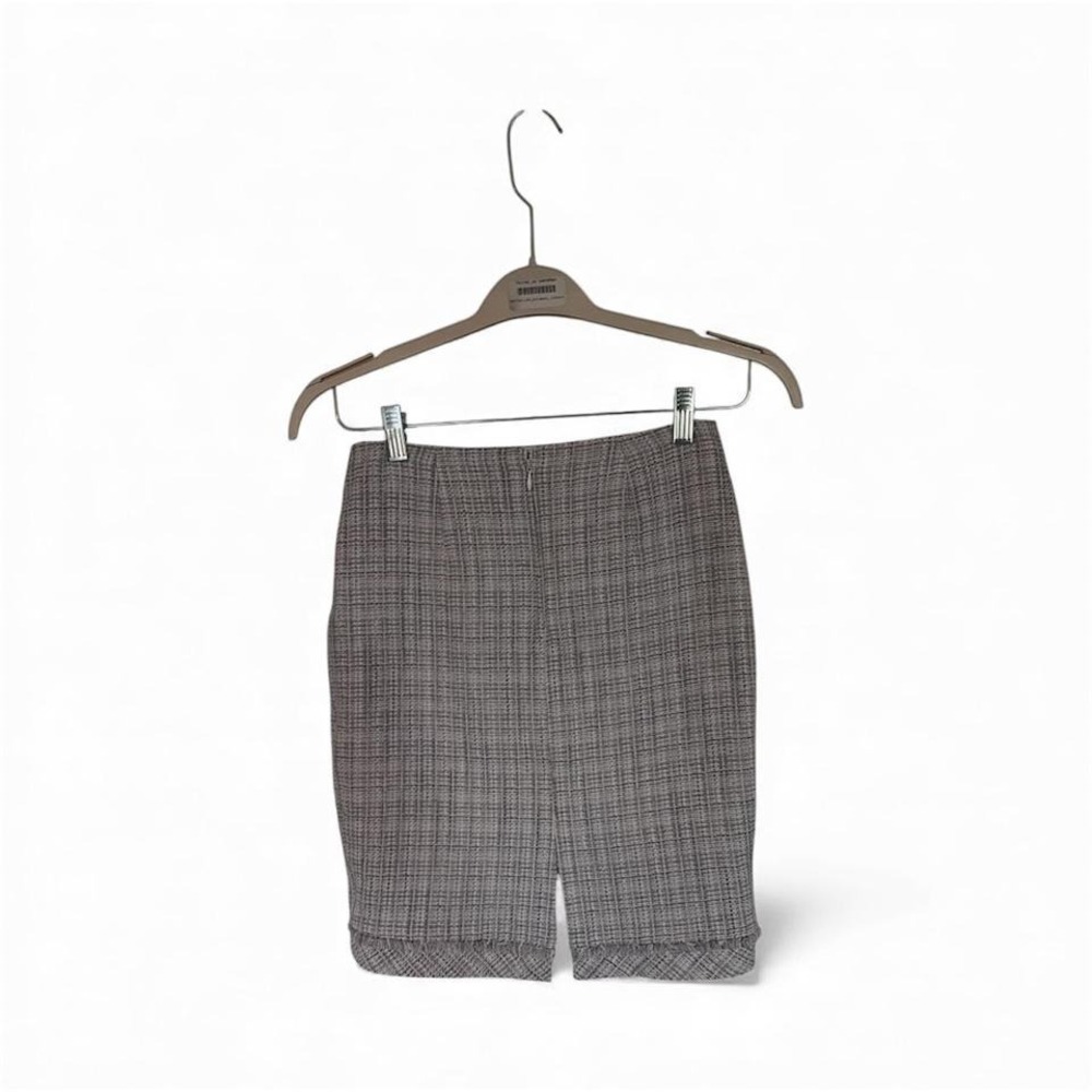 Light‎ academia tweed skirt - Picture 2 of 3